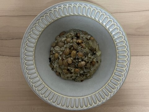 キャベツと生姜の茶葉玄米ご飯